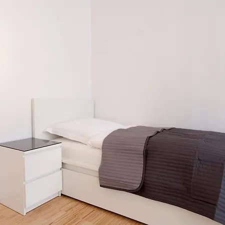 Exclusive 2-Room Souterrain Apartment Нюрнберг Экстерьер фото