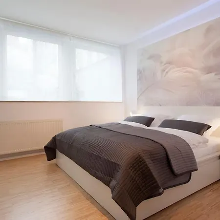 Exclusive 2-Room Souterrain Apartment Нюрнберг Экстерьер фото